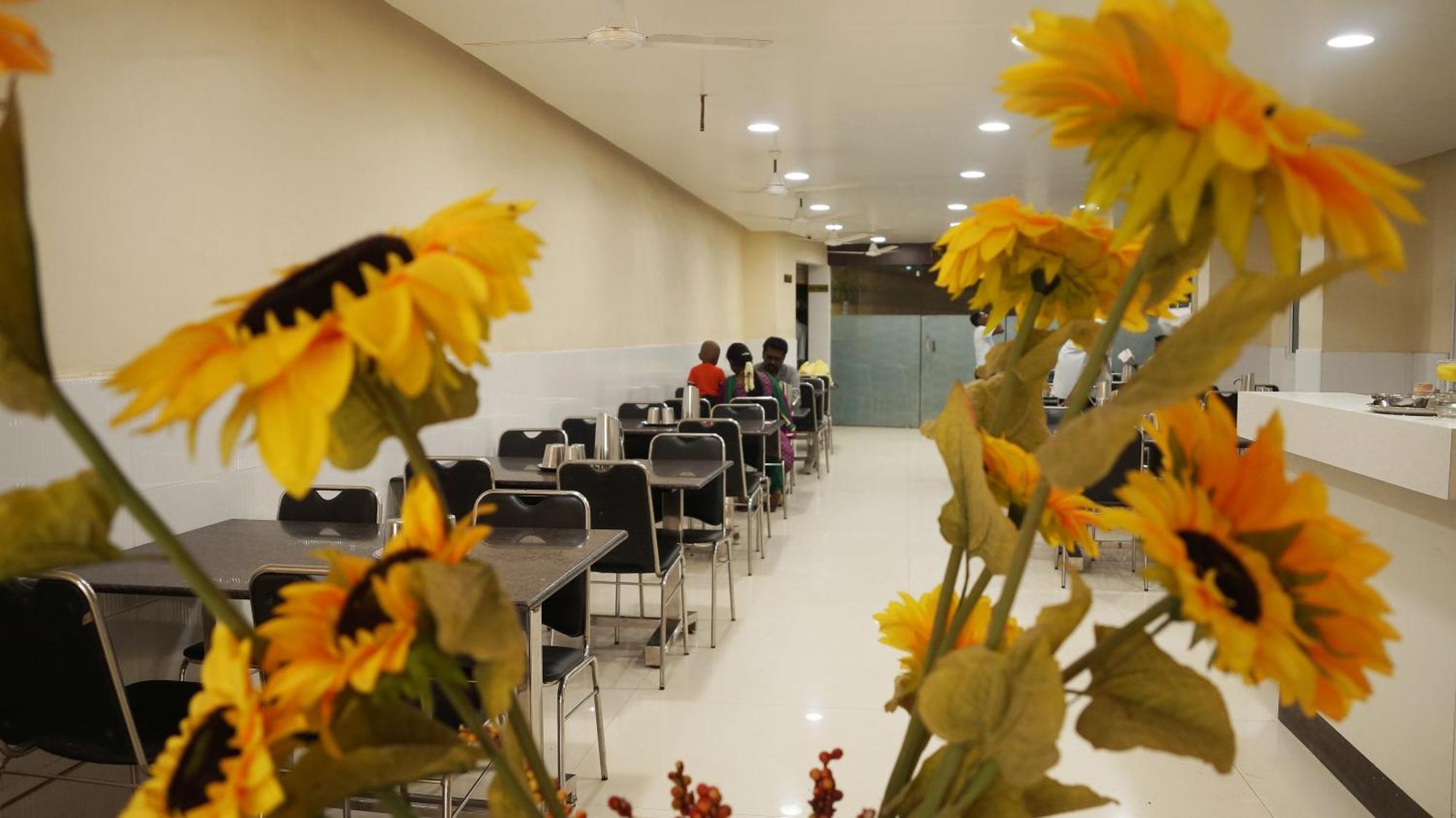Kani Residency Hotel Thoothukudi Bagian luar foto
